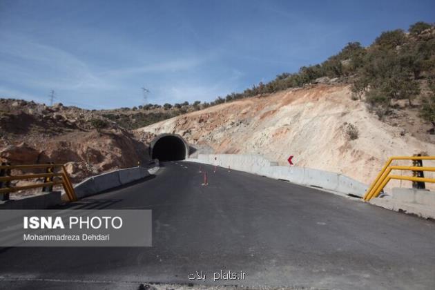 قاسمی: آزادراه شیراز-اصفهان تا پایان امسال به بهره برداری می رسد
