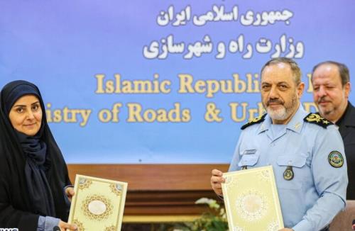 امضا تفاهم نامه همکاری وزارت خانه های راه و شهرسازی و وزارت دفاع
