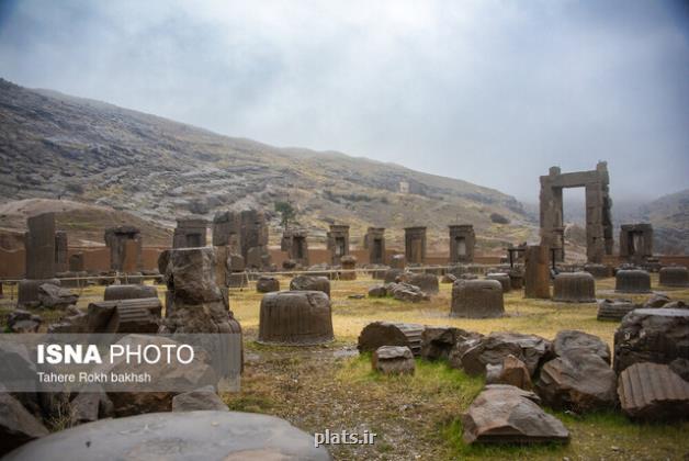 داستان تعرض به تخت جمشید
