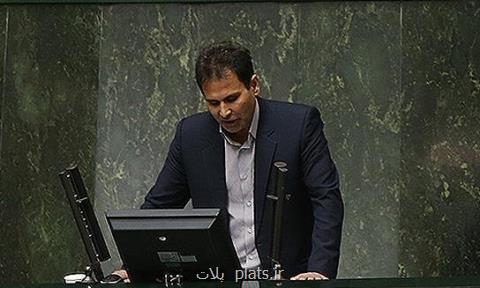 اكبری: قیمت ۱۶۰۰ تومان برای گندم كافی نیست